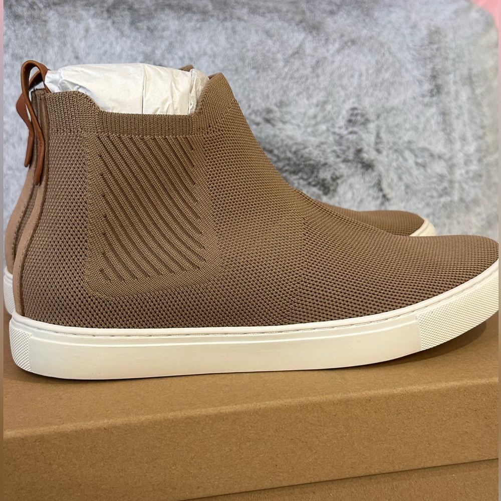 Gentle Souls Rory Mid Top Knit Sneaker- Sz 9M - Picture 2 of 11